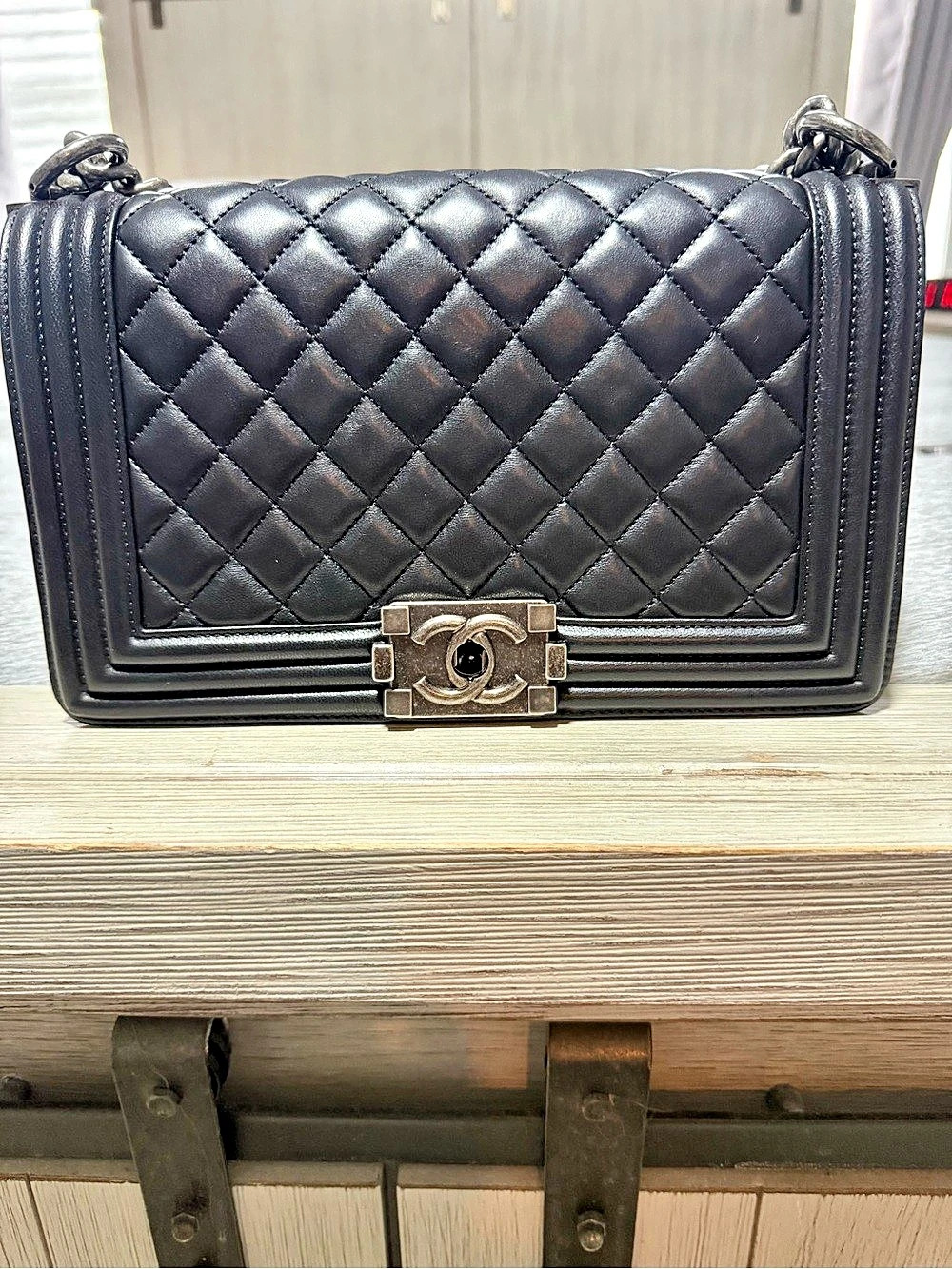 Chanel Boy Flap Bag Quilted lambskin Old Medium Shoulder Bag in Black